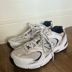 New Balance 530 Sneakers White & Navy. Size 9.5 Women ( Size 8 Men )